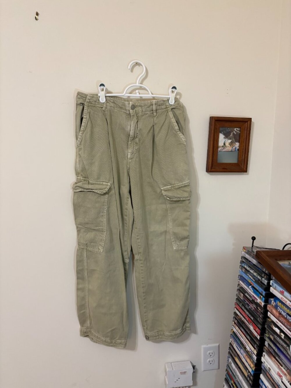 Free People Green Cargo Pants Size 8.